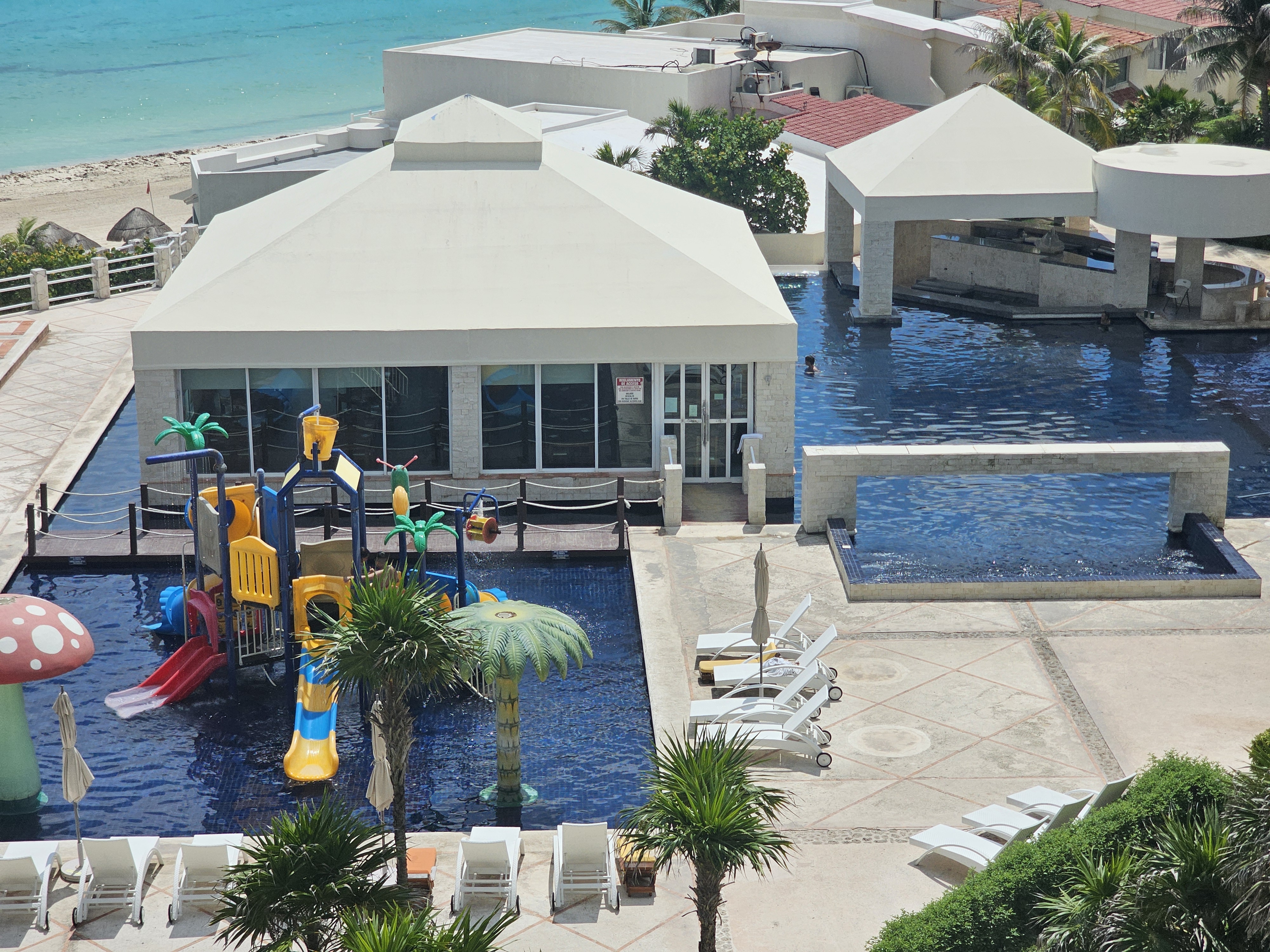 Piscina infinity 3811